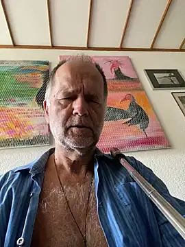 artXhibitor online show from May 16, 2026, 6:32 am