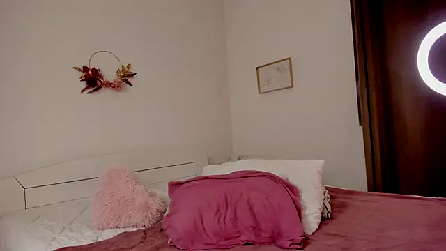 Snapshot of Anna_Sinner chatting on February 28, 2025, 9:25 am Anna Sinner online show from February 28, 2025, 9:25 am