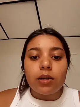 Snapshot of stefanie010 chatting on March 22, 2026, 3:59 pm stefanie010 online show from March 22, 2026, 3:59 pm