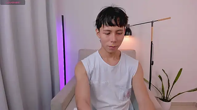 kim lian21 online show from January 17, 2026, 11:37 am