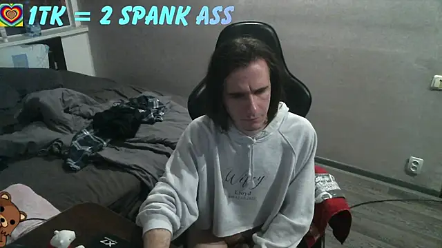 izilizi 23 online show from November 14, 2025, 7:56 pm