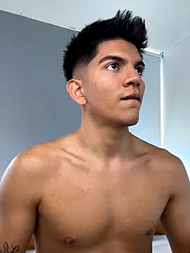 santiago 01 online show from November 27, 2025, 8:00 pm