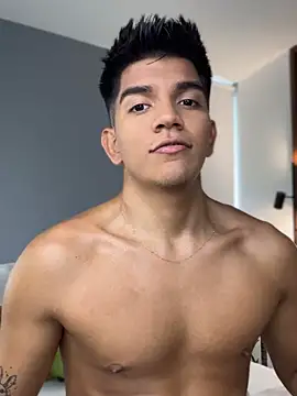 santiago 01 online show from April 30, 2026, 8:48 pm