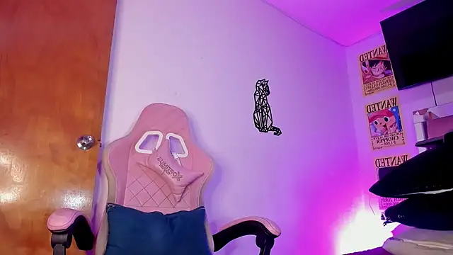 emily lady20 online show from November 2, 2025, 11:29 pm