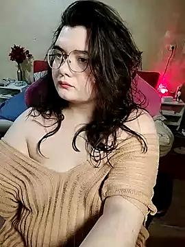 Snapshot of DenisHailey chatting on January 3, 2025, 5:20 pm DenisHailey online show from January 3, 2025, 5:20 pm