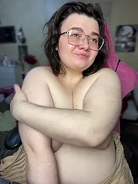 Snapshot of DenisHailey chatting on July 3, 2026, 8:04 pm DenisHailey online show from July 3, 2026, 8:04 pm