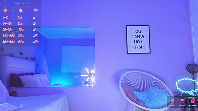 LillyDolls23 online show from March 11, 2025, 12:50 pm