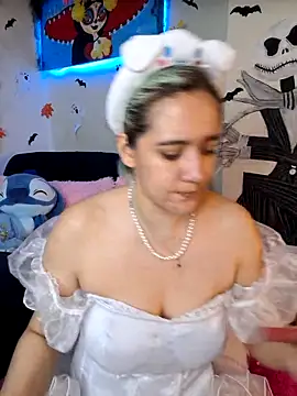 NaomiShimizu online show from October 30, 2025, 9:04 pm