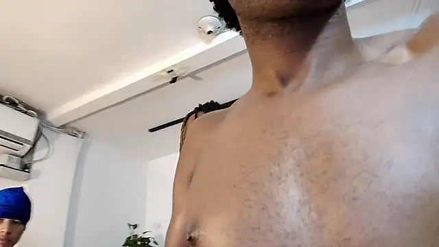 deyianxx online show from February 13, 2025, 6:05 pm