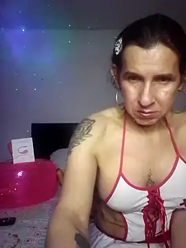 Cameron puppy online show from October 12, 2025, 6:01 am