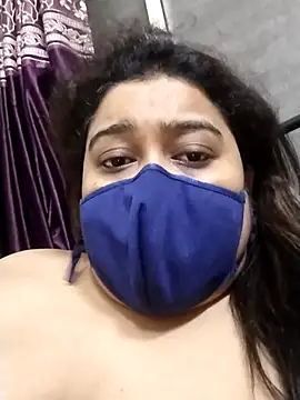 indianlisa5 online show from April 22, 2026, 5:36 pm