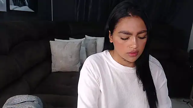 fairylatin222 online show from December 16, 2025, 10:42 am