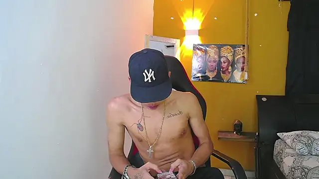 Snapshot of Harry_jhonsson chatting on March 13, 2025, 5:54 am Harry jhonsson online show from March 13, 2025, 5:54 am