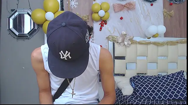 Snapshot of Harry_jhonsson chatting on November 25, 2025, 9:48 pm Harry jhonsson online show from November 25, 2025, 9:48 pm