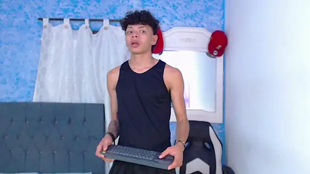 Snapshot of Harry_jhonsson chatting on February 21, 2026, 3:40 am Harry jhonsson online show from February 21, 2026, 3:40 am