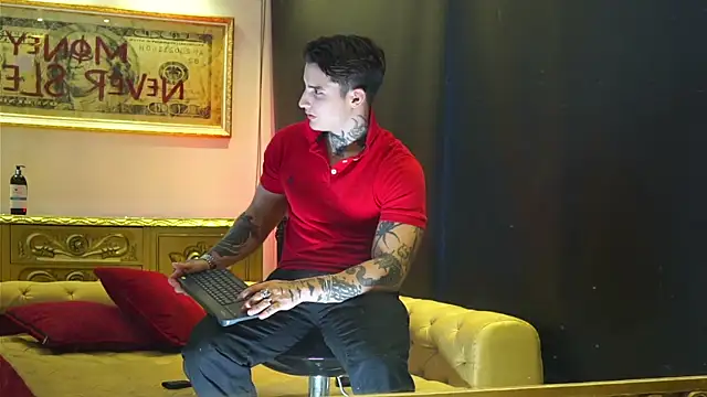 dantecoppolaa  online show from May 9, 2026, 11:54 pm