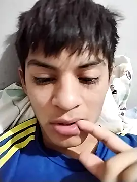 Snapshot of cachondo777t chatting on December 16, 2025, 11:15 am cachondo777t online show from December 16, 2025, 11:15 am