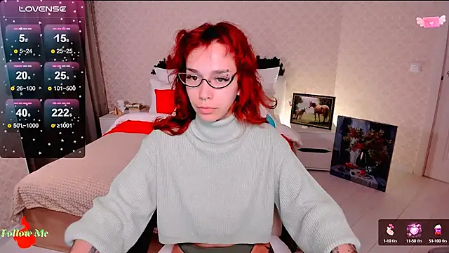 Snapshot of LeylaNoiry chatting on January 2, 2025, 8:57 pm LeylaNoiry online show from January 2, 2025, 8:57 pm