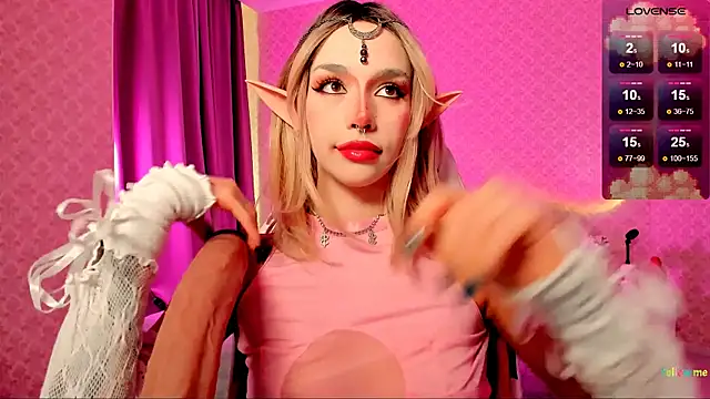 Snapshot of LeylaNoiry chatting on September 25, 2025, 3:16 pm LeylaNoiry online show from September 25, 2025, 3:16 pm