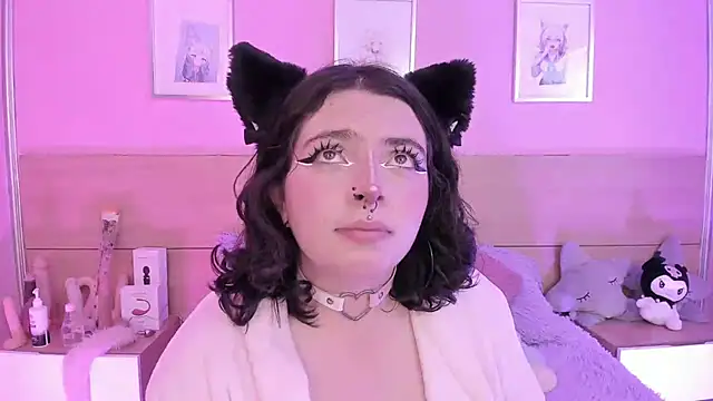 Snapshot of Sachi_Meow chatting on March 10, 2025, 10:15 am Sachi Meow online show from March 10, 2025, 10:15 am