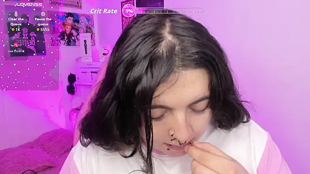 Snapshot of Sachi_Meow chatting on September 17, 2025, 11:56 am Sachi Meow online show from September 17, 2025, 11:56 am