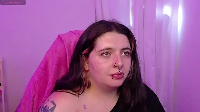 Snapshot of Sachi_Meow chatting on May 10, 2026, 8:47 pm Sachi Meow online show from May 10, 2026, 8:47 pm