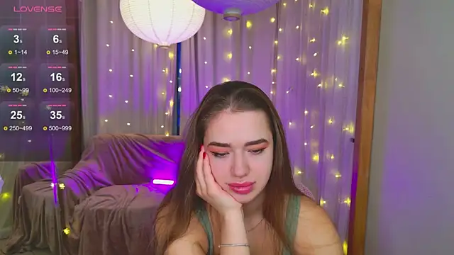 Snapshot of LovelyJessie chatting on January 9, 2025, 1:35 pm LovelyJessie online show from January 9, 2025, 1:35 pm