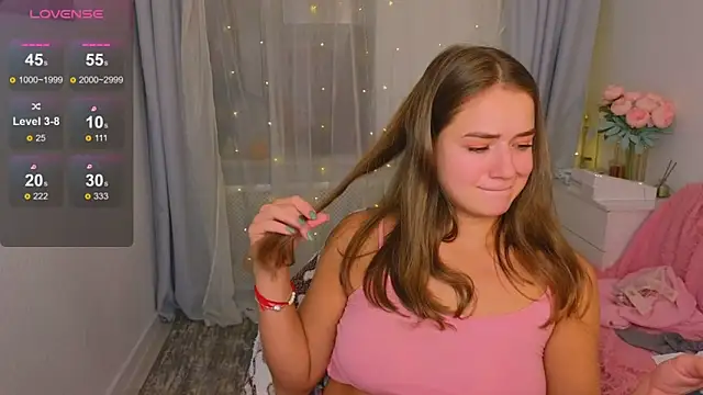 Snapshot of LovelyJessie chatting on March 18, 2025, 7:53 pm LovelyJessie online show from March 18, 2025, 7:53 pm