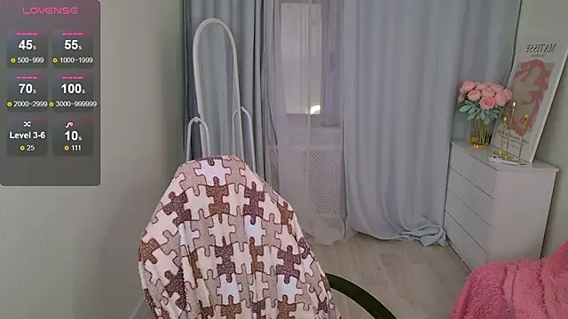 Snapshot of LovelyJessie chatting on November 8, 2025, 1:55 pm LovelyJessie online show from November 8, 2025, 1:55 pm