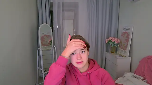 Snapshot of LovelyJessie chatting on November 20, 2025, 1:44 pm LovelyJessie online show from November 20, 2025, 1:44 pm