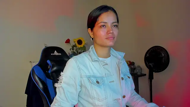 scarlet-kennedy98 online show from February 16, 2026, 6:15 pm