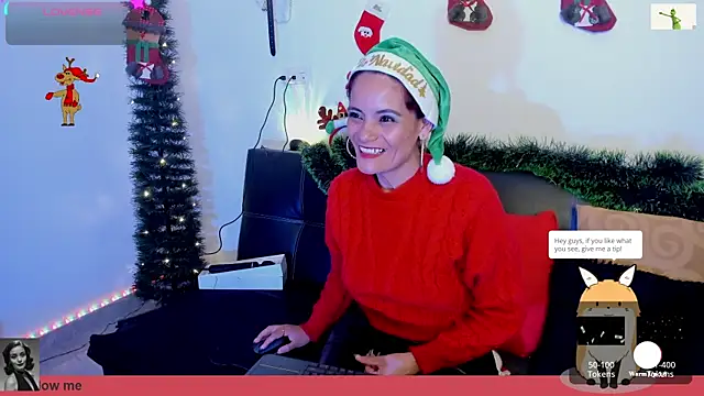 Snapshot of Julieta_Wall_ chatting on December 22, 2024, 4:39 am Julieta Wall online show from December 22, 2024, 4:39 am