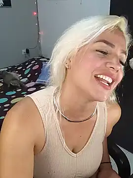 Snapshot of LuCKy_JoK chatting on January 23, 2025, 3:43 pm LuCKy JoK online show from January 23, 2025, 3:43 pm