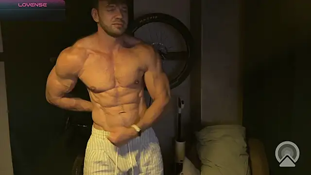 Snapshot of ericeric507 chatting on September 13, 2025, 5:24 pm ericeric507 online show from September 13, 2025, 5:24 pm