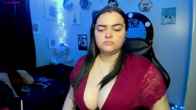 Snapshot of Luise_Meyrink chatting on February 27, 2025, 4:09 am Luise Meyrink online show from February 27, 2025, 4:09 am