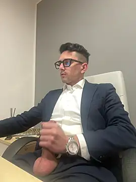 masterboss  online show from March 12, 2026, 1:17 pm