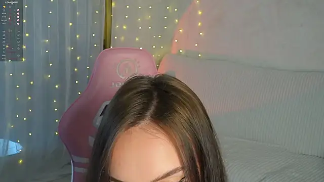 Snapshot of Dilara054 chatting on February 10, 2025, 3:42 pm Dilara054 online show from February 10, 2025, 3:42 pm