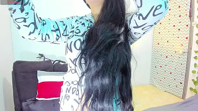 Snapshot of Sara-Murray chatting on December 5, 2025, 12:14 pm Sara-Murray online show from December 5, 2025, 12:14 pm