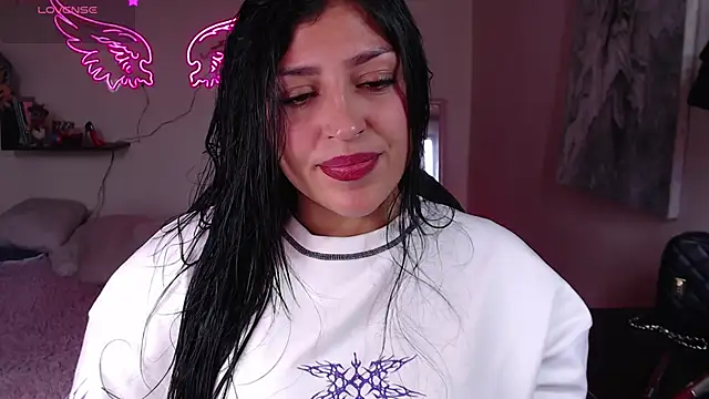 Snapshot of MissDennise chatting on October 18, 2025, 6:08 pm MissDennise online show from October 18, 2025, 6:08 pm