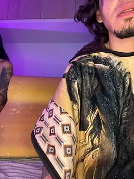 aangie  uwu online show from February 9, 2025, 6:47 pm