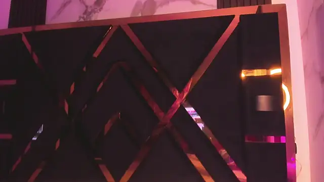 Ebony beautifull online show from September 11, 2025, 1:39 am