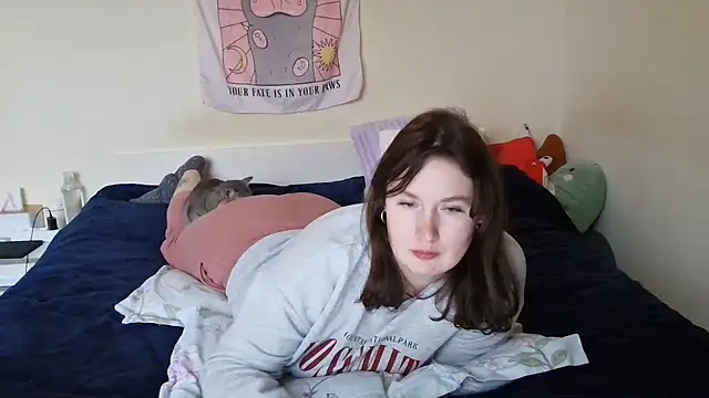 franceska blue online show from February 11, 2025, 2:35 pm