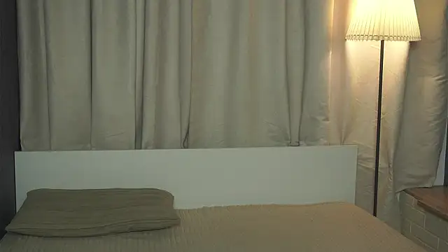 Snapshot of PixieMeow_ chatting on March 15, 2025, 7:16 pm PixieMeow online show from March 15, 2025, 7:16 pm