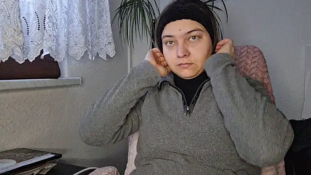 Cyndee Winter online show from January 17, 2026, 2:22 pm