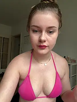 Snapshot of MaribelRiver chatting on January 26, 2025, 11:28 am MaribelRiver online show from January 26, 2025, 11:28 am