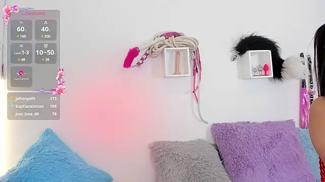 Snapshot of Jentokio chatting on December 11, 2024, 2:41 am Jentokio online show from December 11, 2024, 2:41 am