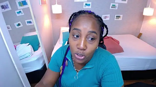 Snapshot of kiara_evanss chatting on January 14, 2025, 2:00 pm kiara evanss online show from January 14, 2025, 2:00 pm