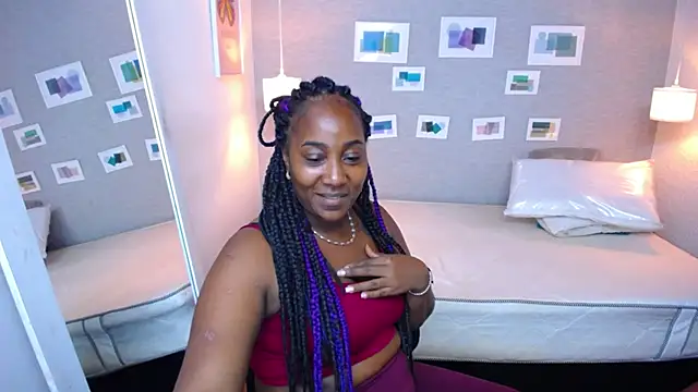 Snapshot of kiara_evanss chatting on February 6, 2025, 8:13 pm kiara evanss online show from February 6, 2025, 8:13 pm