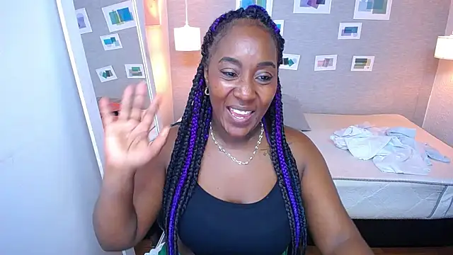 Snapshot of kiara_evanss chatting on February 7, 2025, 8:20 pm kiara evanss online show from February 7, 2025, 8:20 pm