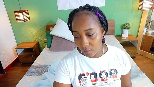 Snapshot of kiara_evanss chatting on February 8, 2025, 1:11 pm kiara evanss online show from February 8, 2025, 1:11 pm